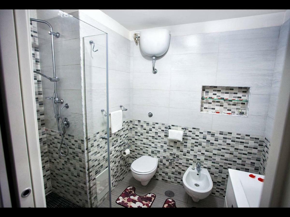 House Antonella Apartamento Nápoles Exterior foto